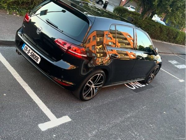 Volkswagen Golf Hatchback, Diesel, 2017, Black