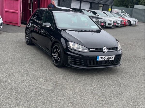 Volkswagen Golf Hatchback, Diesel, 2017, Black