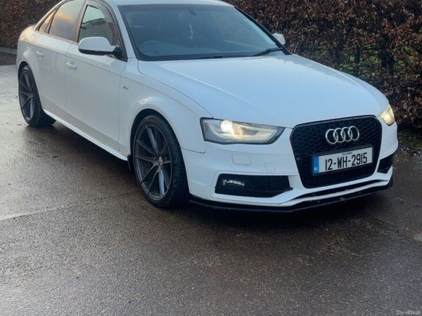 Audi A4 Saloon, Diesel, 2012, White