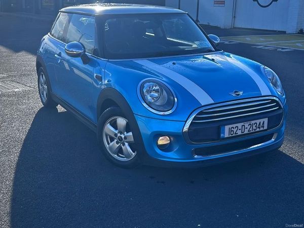 Mini Cooper Hatchback, Diesel, 2016, Blue
