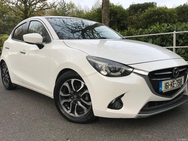 Mazda Mazda2 MPV, Diesel, 2016, White
