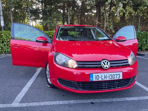Volkswagen Golf Hatchback, Diesel, 2010, Red