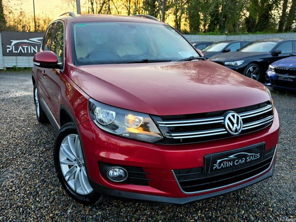 Volkswagen Tiguan SUV, Diesel, 2014, Red