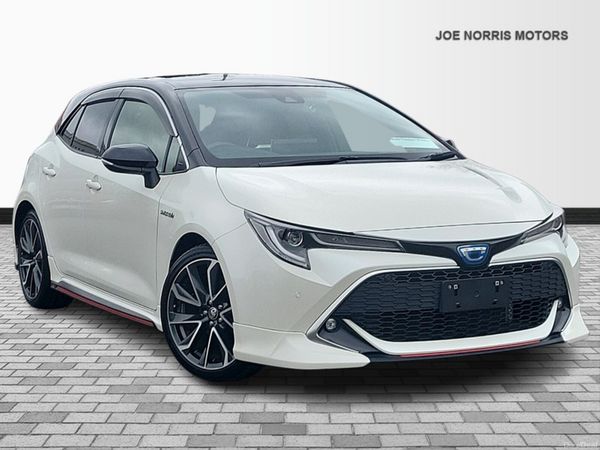 Toyota Corolla Hatchback, Petrol Hybrid, 2020, White