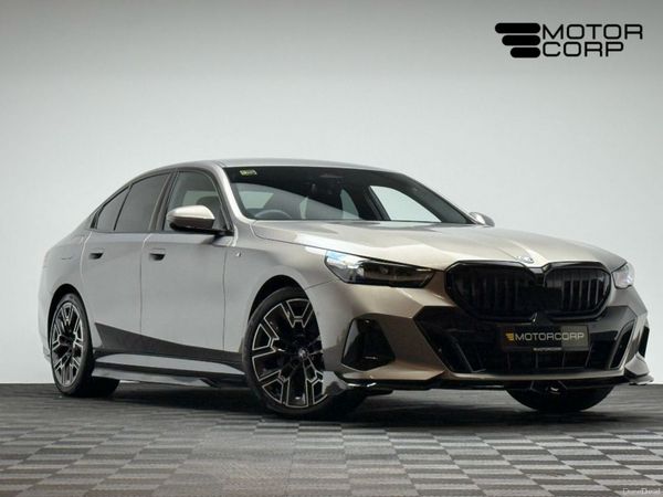 BMW 5-Series Saloon, Petrol Plug-in Hybrid, 2025, Grey