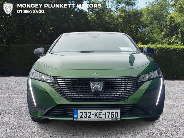 Peugeot 308 Hatchback, Petrol, 2023, Green