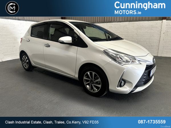 Toyota Yaris Hatchback, Petrol, 2018, White