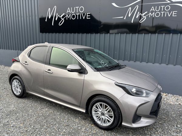 Toyota Yaris Hatchback, Petrol, 2022, Grey
