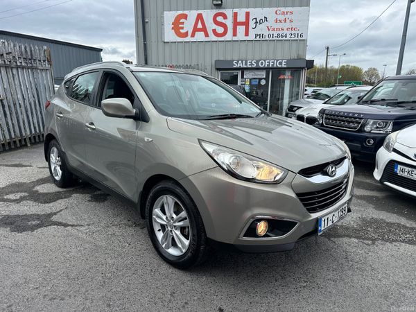 Hyundai ix35 SUV, Diesel, 2011, Silver