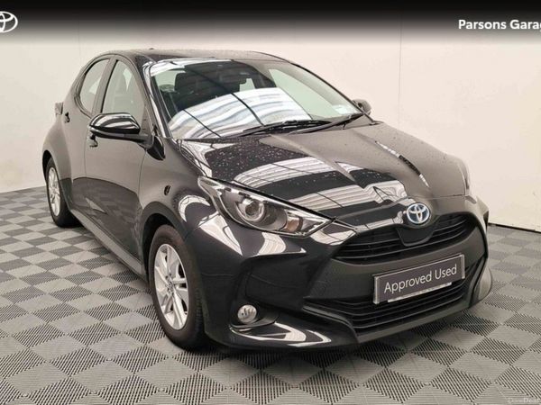 Toyota Yaris Hatchback, Petrol Hybrid, 2023, Black