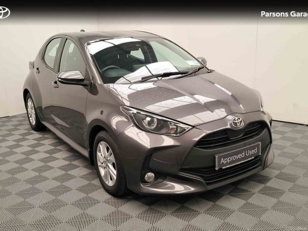 Toyota Yaris Hatchback, Petrol, 2023, Grey