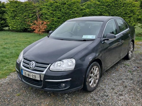 Volkswagen Jetta Saloon, Diesel, 2010, Black