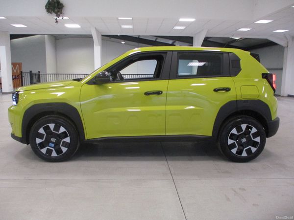 Fiat Grande Panda Hatchback, Petrol Hybrid, 2026, Yellow