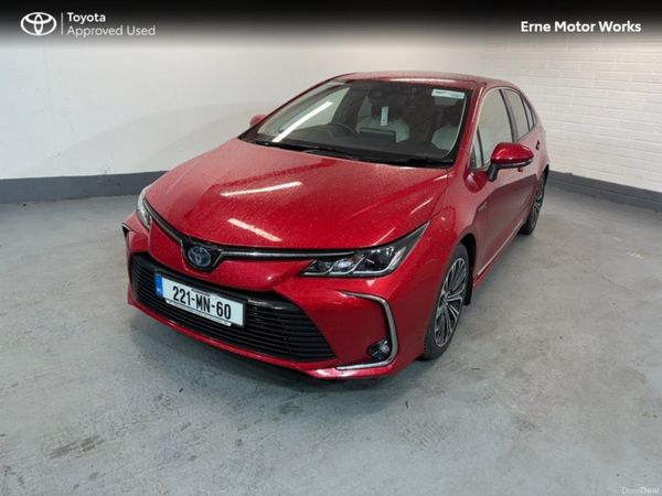 Toyota Corolla Saloon, Petrol Hybrid, 2022, Red