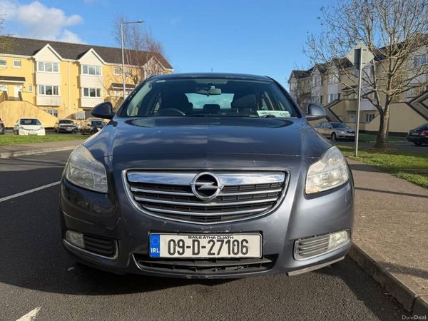 Opel Insignia Saloon, Diesel, 2009, Blue