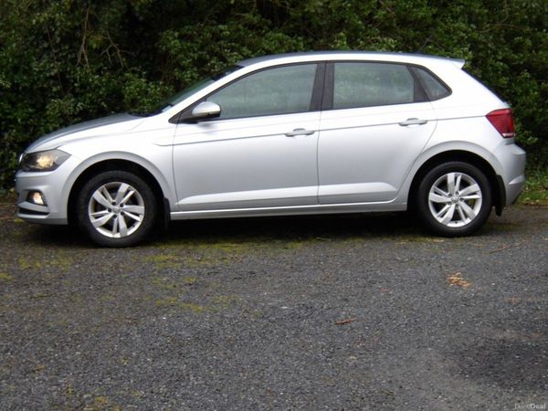 Volkswagen Polo Hatchback, Petrol, 2018, Silver