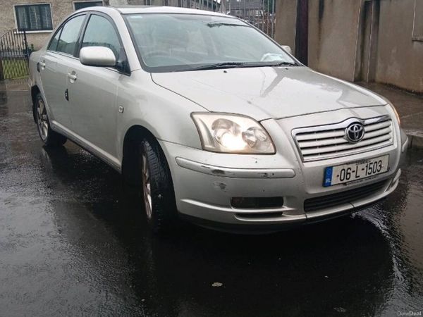 Toyota Avensis Saloon, Petrol, 2006, Silver