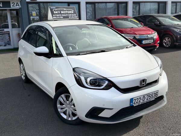 Honda Jazz Hatchback, Petrol Hybrid, 2022, White