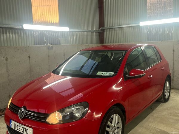 Volkswagen Golf Hatchback, Diesel, 2011, Red