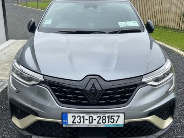 Renault Arkana Hatchback, Petrol, 2023, Grey