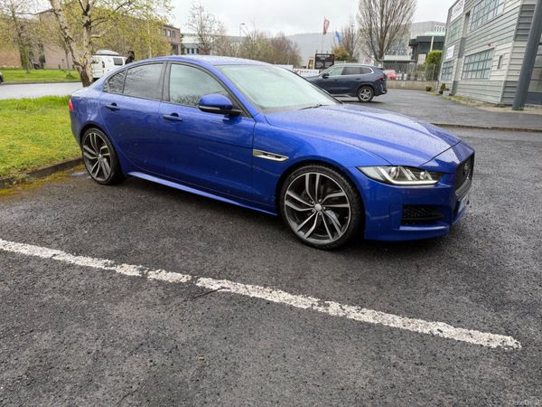 Jaguar XE Saloon, Diesel, 2017, Blue