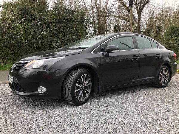 Toyota Avensis Saloon, Diesel, 2013, Black