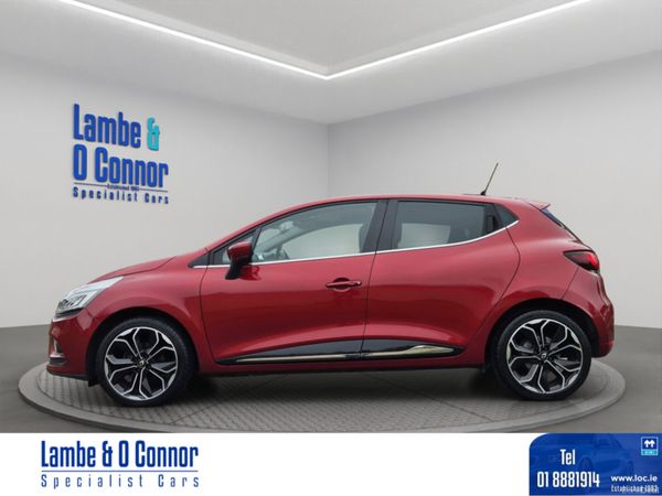 Renault Clio Hatchback, Petrol, 2018, Red