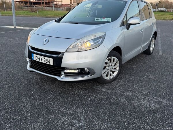 Renault Scenic MPV, Diesel, 2012, Silver