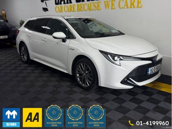 Toyota Corolla Estate, Petrol Hybrid, 2019, White