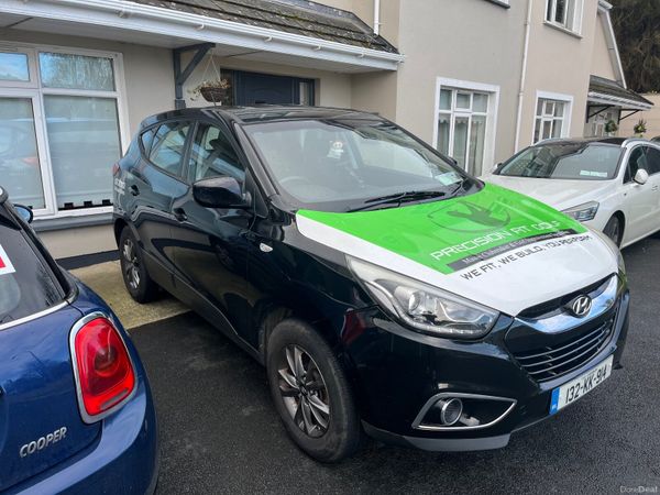 Hyundai ix35 SUV, Diesel, 2013, Black