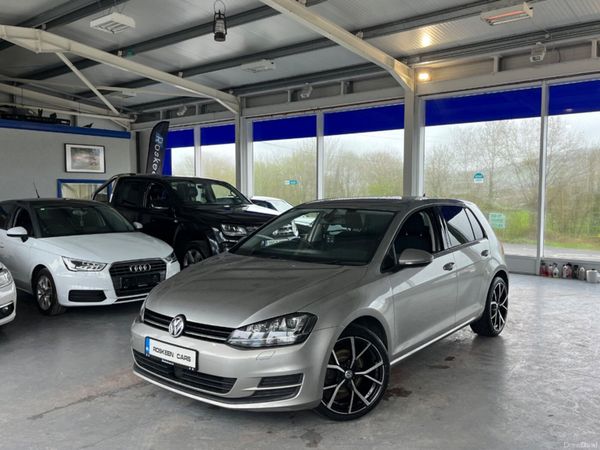 Volkswagen Golf Hatchback, Petrol, 2016, White