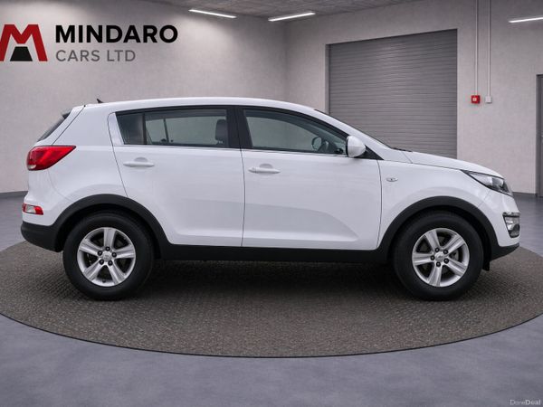 Kia Sportage SUV, Diesel, 2015, White