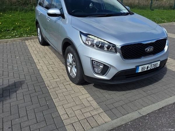 Kia Sorento SUV, Diesel, 2016, Silver