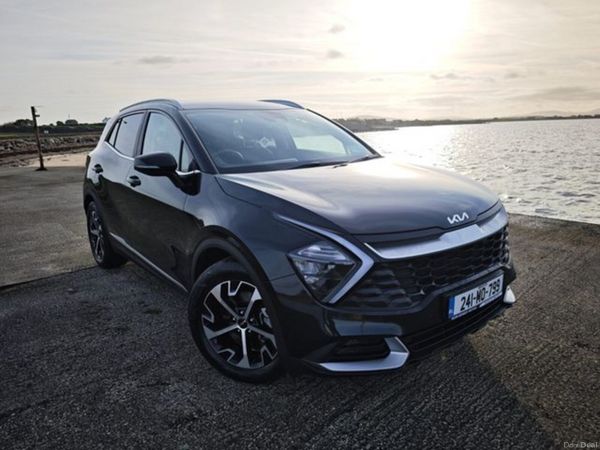 Kia Sportage MPV, Diesel Hybrid, 2024, Black