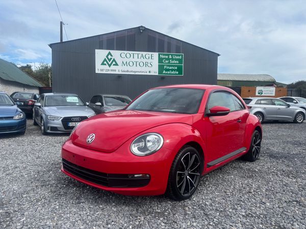 Volkswagen Beetle Hatchback, Petrol, 2016, Red