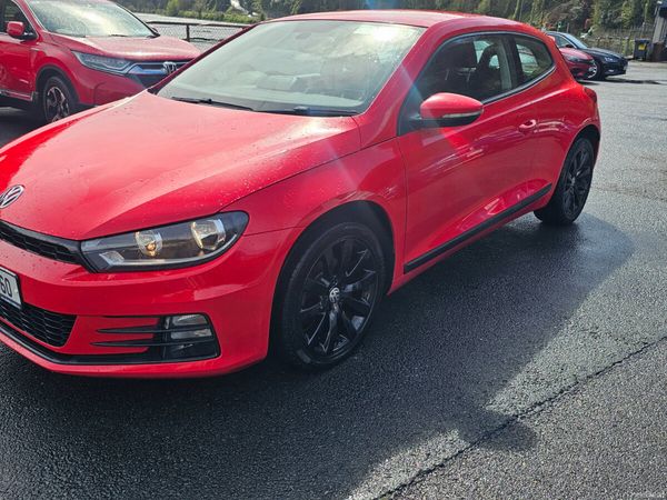 Volkswagen Scirocco Coupe, Diesel, 2016, Red