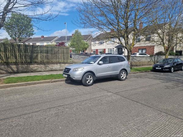 Hyundai Santa Fe SUV, Diesel, 2010, Silver