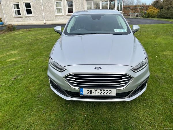Ford Mondeo Hatchback, Diesel, 2021, Grey