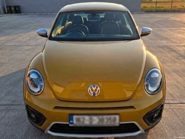 Volkswagen Beetle Hatchback, Petrol, 2016, Gold