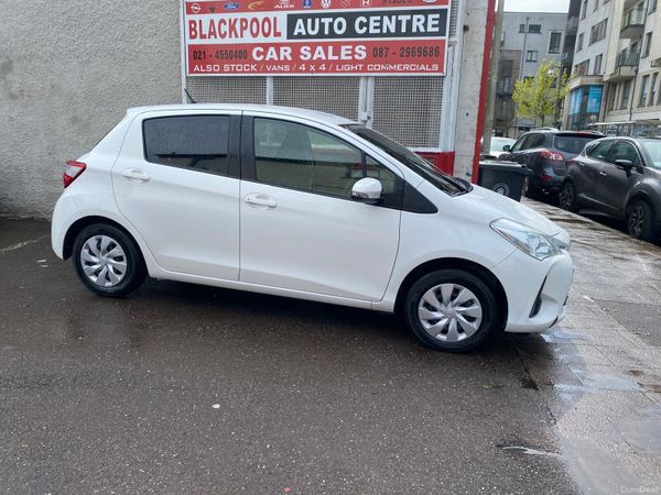 Toyota Vitz Hatchback, Petrol, 2018, White