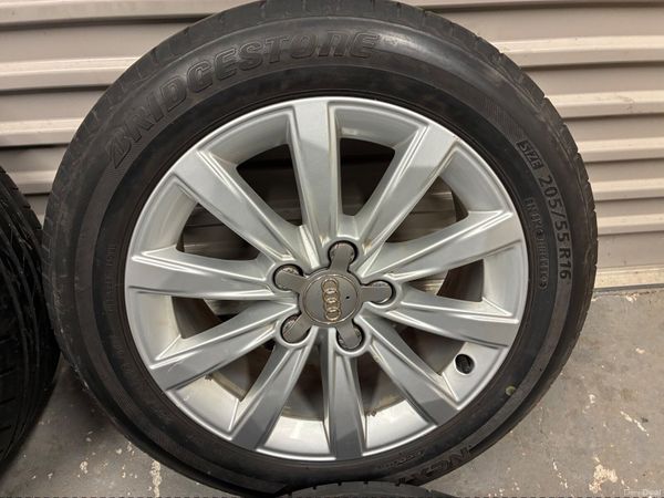 Skoda Octavia Hatchback, Diesel, 2022, White