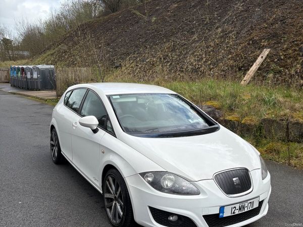 SEAT Leon Hatchback, Diesel, 2012, White