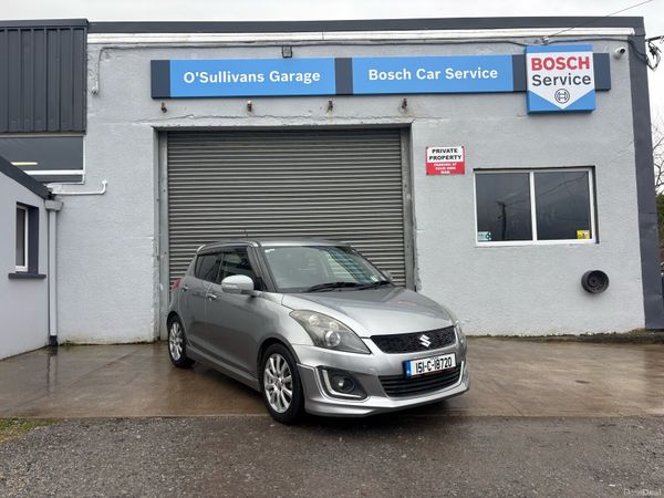 Suzuki Swift Hatchback, Petrol, 2015, Silver