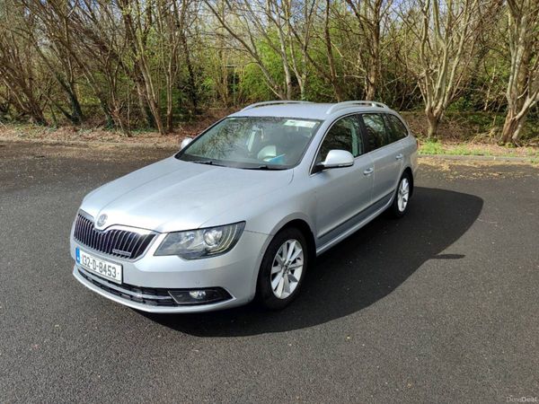 Skoda Superb Estate, Diesel, 2013, Silver