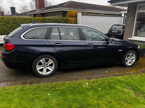 BMW 5-Series Estate, Diesel, 2010, Blue