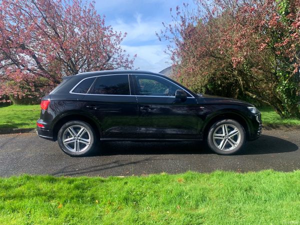 Audi Q5 SUV, Diesel, 2018, Black