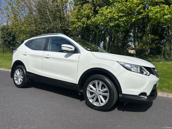 Nissan Qashqai Hatchback, Diesel, 2016, White