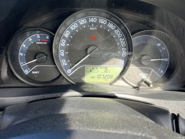 Toyota Auris Hatchback, Diesel, 2016, Blue