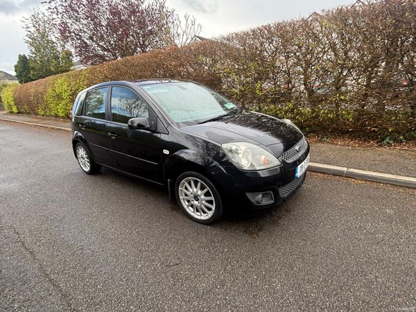Ford Fiesta Hatchback, Petrol, 2008, Black