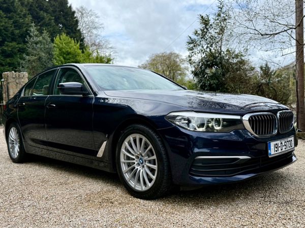BMW 5-Series Saloon, Petrol Plug-in Hybrid, 2019, Blue